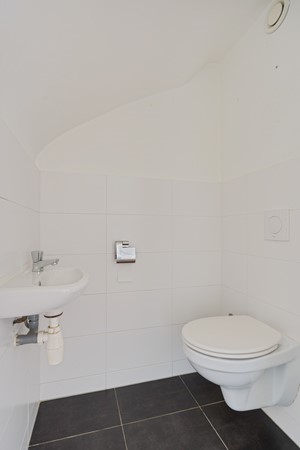 Rijnsburgerweg 84-09.jpg